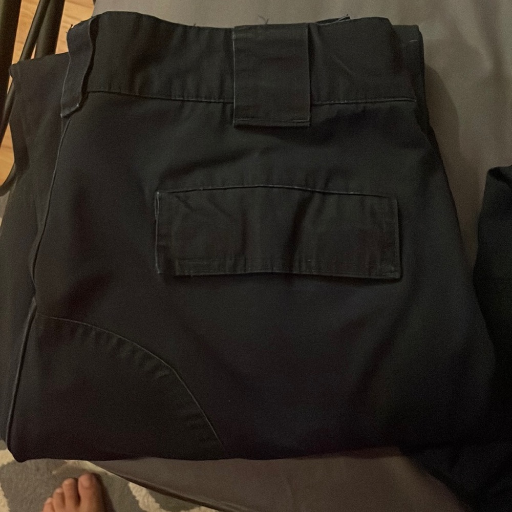 511 Tactical Pants with knee pad. Navy Blue. Great for first responders.